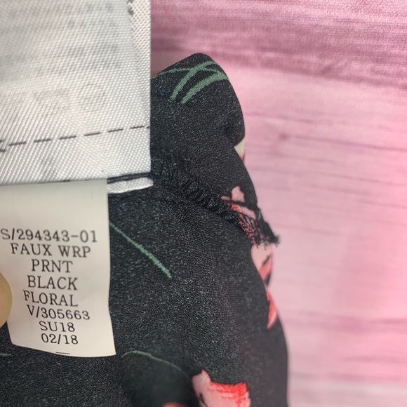 GAP 🌸black with pink flowers floral High Low ruffle trim asymmetrical skirt - Picture 5 of 10